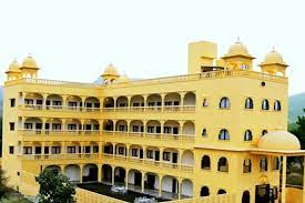 Treehouse Atulya Niwas Hotel