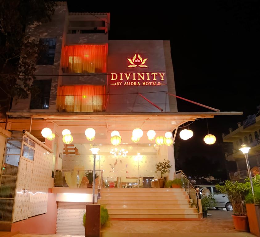 Divinity By Audra Hotels